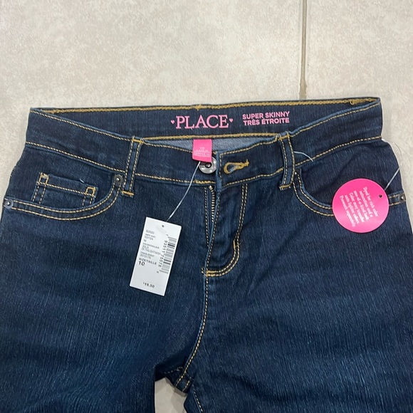Brand new girl blue jeans with tags: Size 10 - Picture 2 of 5